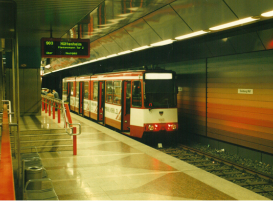 Eingriffe in die Stadtgestalt – Der Neu- und Umbau des Duisburger Hauptbahnhofs